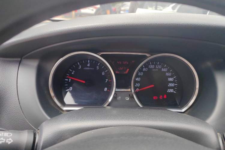 Used Nissan Livina 2015 1.6XE CVT Comfort Edition Instrument Cluster