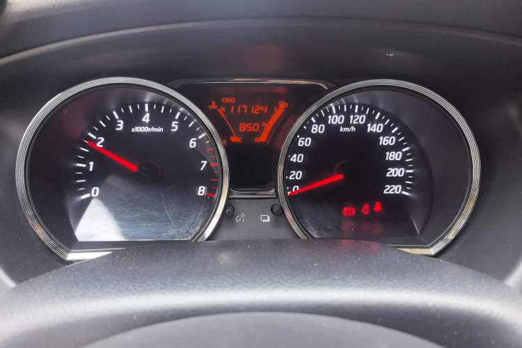 Used Nissan Livina 2015 1.6XE Manual Comfort Edition Instrument Cluster
