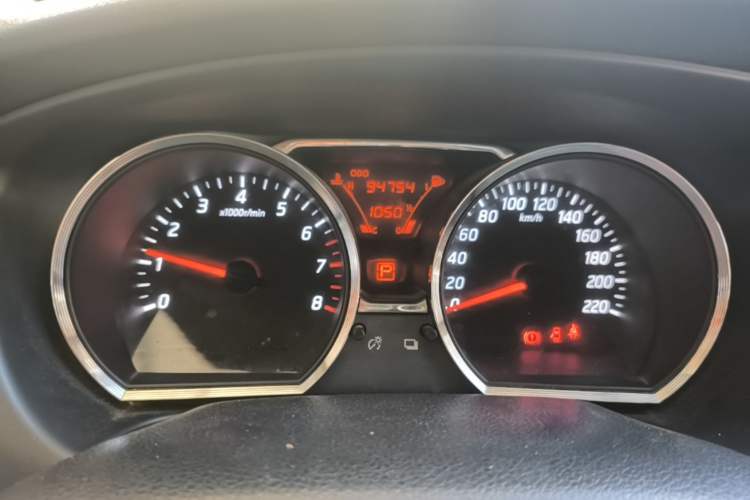 Used Nissan Livina 2015 1.6XE CVT Comfort Edition Instrument Cluster