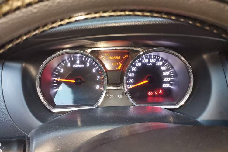 Used Nissan Livina 2015 1.6XE Manual Comfort Connect Edition Instrument Cluster