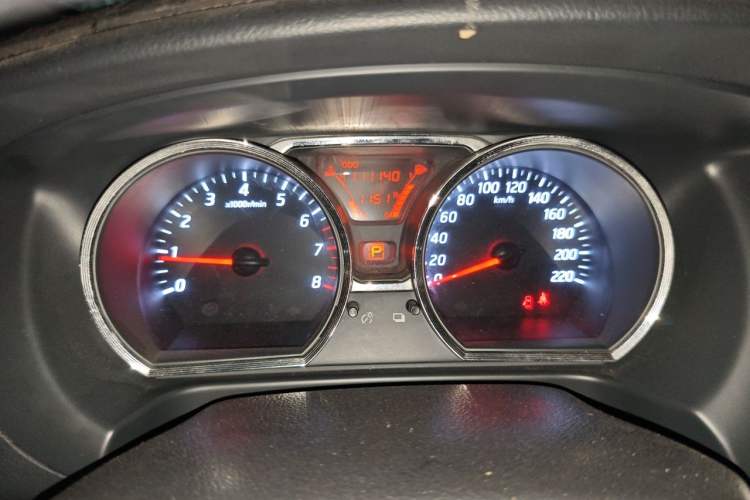 Used Nissan Livina 2015 1.6XE CVT Comfort Edition Instrument Cluster