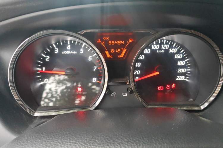 Used Nissan Livina 2015 1.6XE Manual Comfort Edition Instrument Cluster