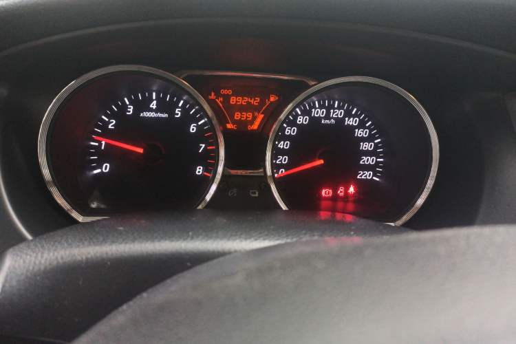 Used Nissan Livina 2015 1.6XE Manual Comfort Edition Instrument Cluster