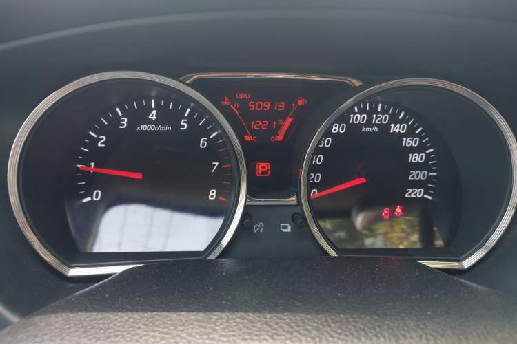 Used Nissan Livina 2015 1.6XL CVT Luxury Leather Edition Instrument Cluster