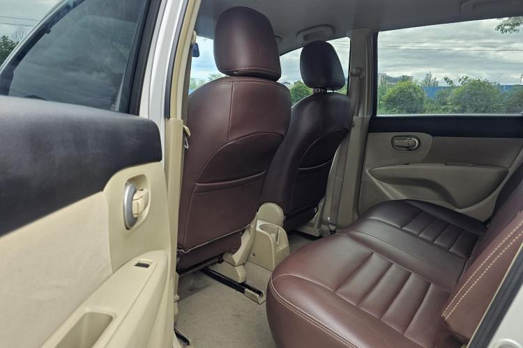 Used Nissan Livina 2015 1.6XE CVT Comfort Edition Interior 2