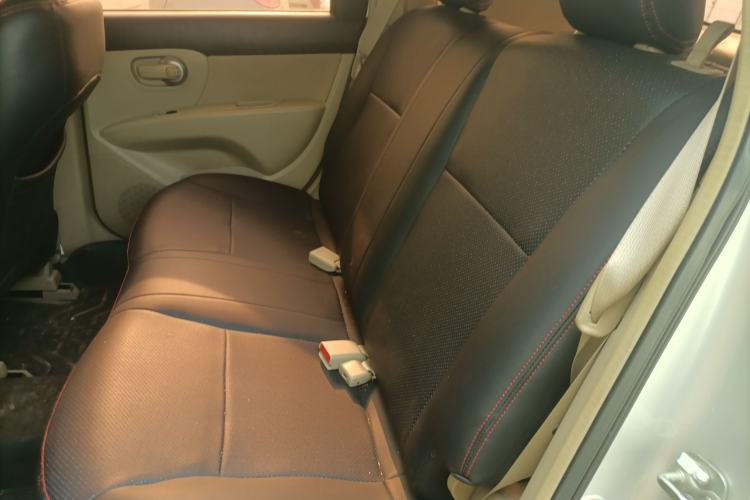 Used Nissan Livina 2015 1.6XE CVT Comfort Edition Interior 4