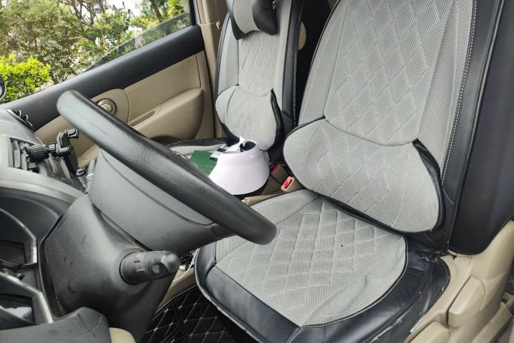 Used Nissan Livina 2015 1.6XE CVT Comfort Edition Left Front Seat