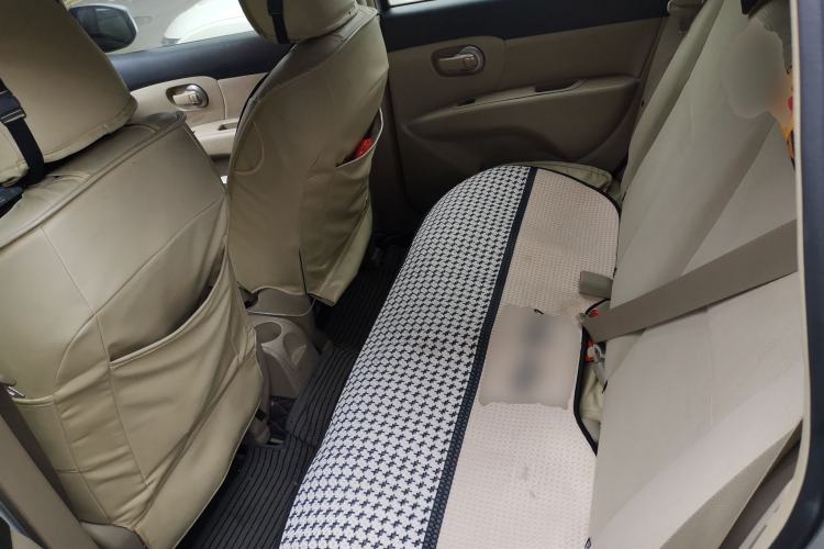 Used Nissan Livina 2015 1.6XE CVT Comfort Edition Left Rear Seat