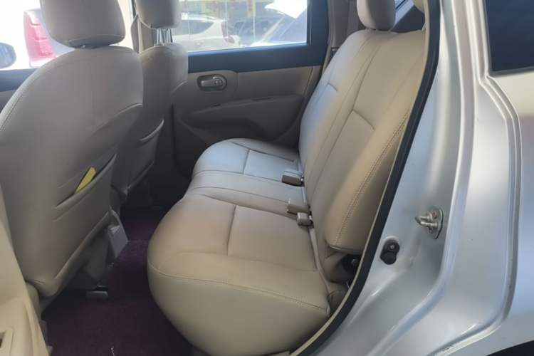Used Nissan Livina 2015 1.6XE CVT Comfort Edition Left Rear Seat