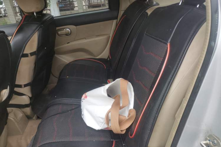 Used Nissan Livina 2015 1.6XE Manual Comfort Edition Left Rear Seat