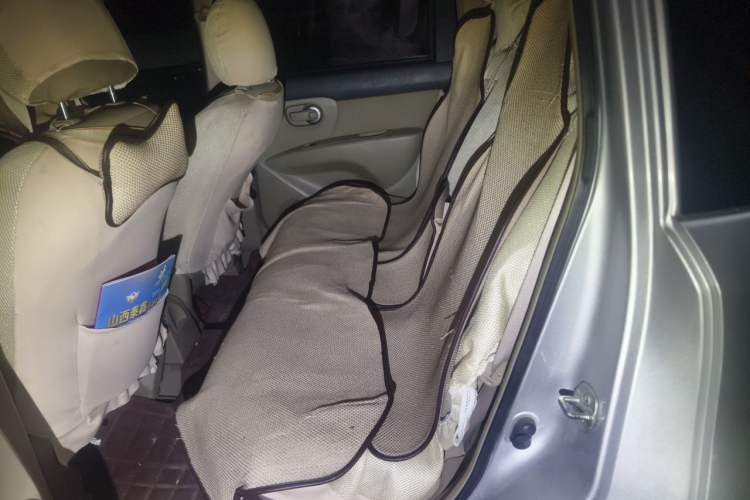 Used Nissan Livina 2015 1.6XE Manual Comfort Edition Left Rear Seat