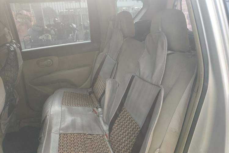 Used Nissan Livina 2015 1.6XE CVT Comfort Edition Left Rear Seat