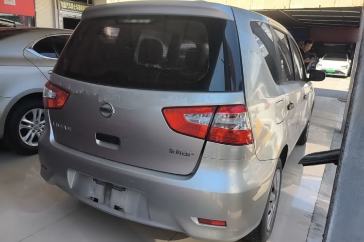 Used Nissan Livina 2015 1.6XE CVT Comfort Edition Rear Right 45 Deg