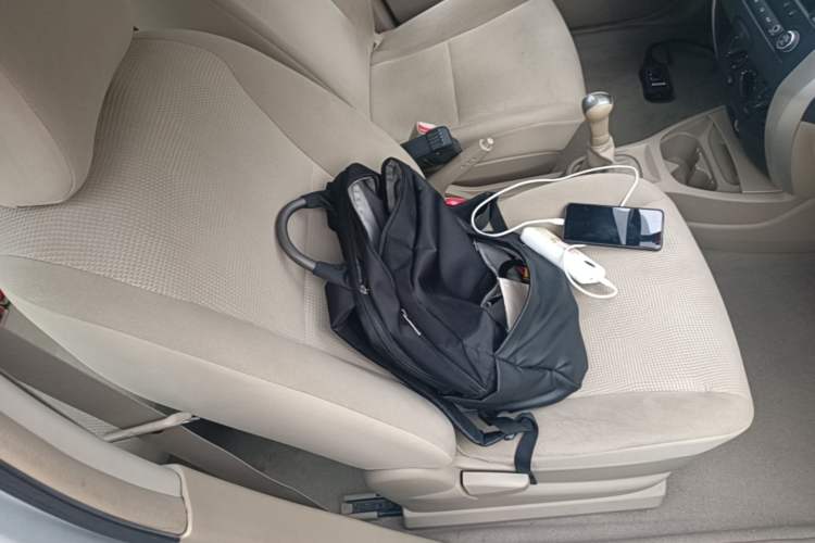 Used Nissan Livina 2015 1.6XE Manual Comfort Edition Right Front Seat
