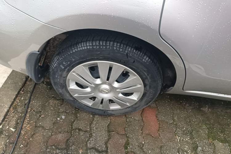 Used Nissan Livina 2015 1.6XE Manual Comfort Edition Right Rear Wheel Hub