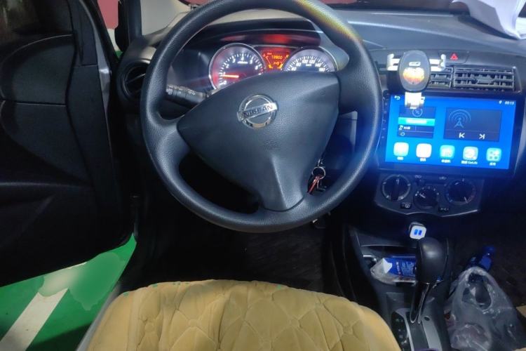 Used Nissan Livina 2015 1.6XE CVT Comfort Edition Steering Wheel