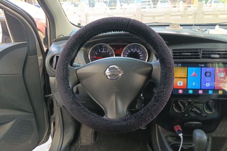 Used Nissan Livina 2015 1.6XE CVT Comfort Edition Steering Wheel