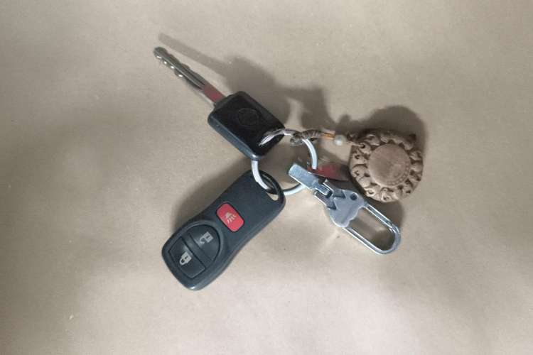 Used Nissan Livina 2015 1.6XE CVT Comfort Edition Vehicle Key