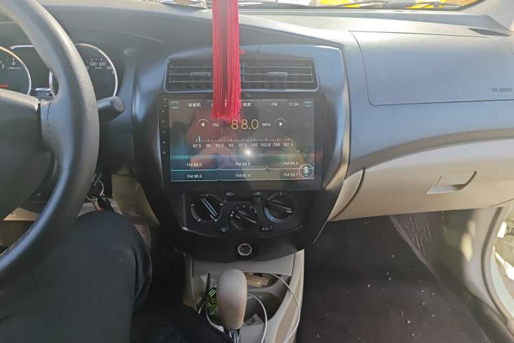 Used Nissan Livina 2015 1.6XE CVT Comfort Edition Audio And AC Panel
