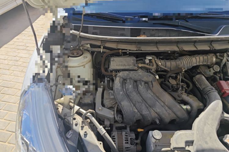 Used Nissan Livina 2015 1.6XE CVT Comfort Edition Engine Bay Right
