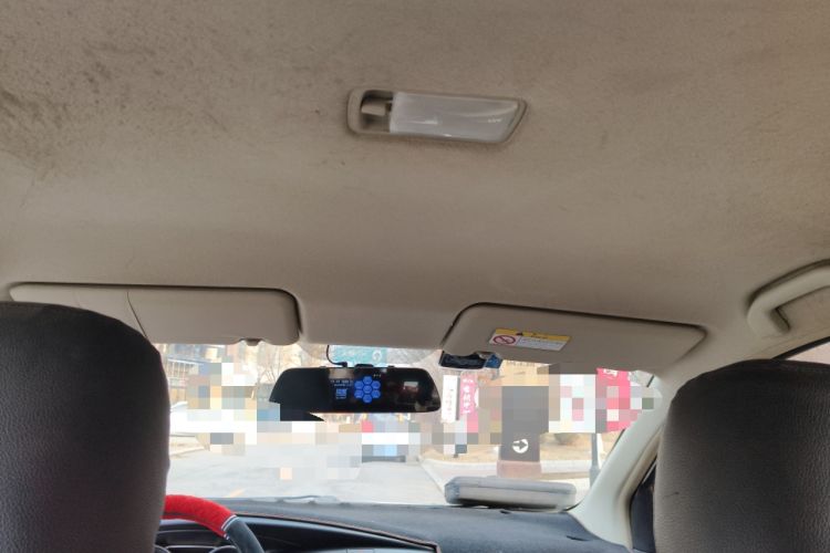 Used Nissan Livina 2015 1.6XE CVT Comfort Connect Edition Headliner
