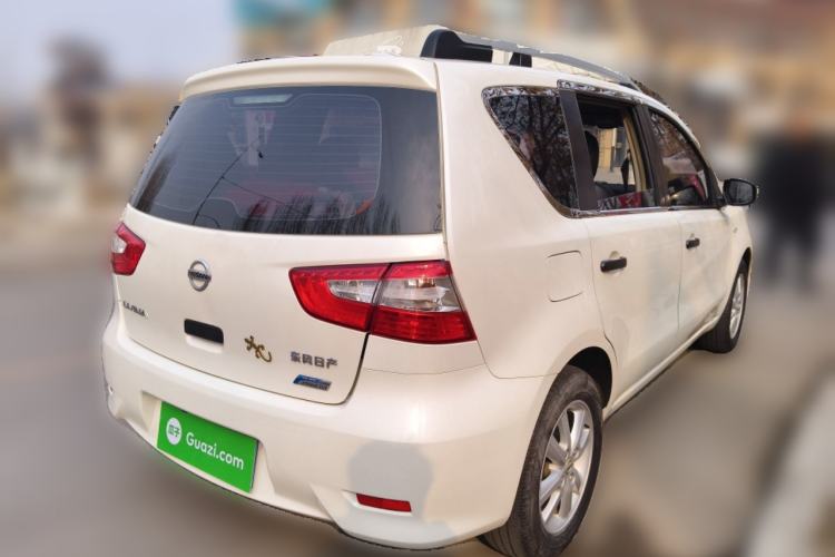 Used Nissan Livina 2015 1.6XE CVT Comfort Connect Edition Rear Right 45 Deg