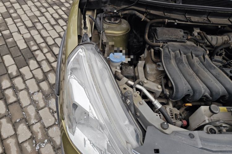 Used Nissan Livina 2015 Jinrui 1.6XV CVT Cool Cafe Edition Engine Bay Right