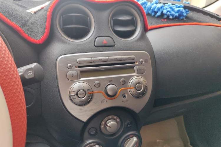 Used Nissan March 2010 1.5L Manual E-Xuan Edition Audio And AC Panel