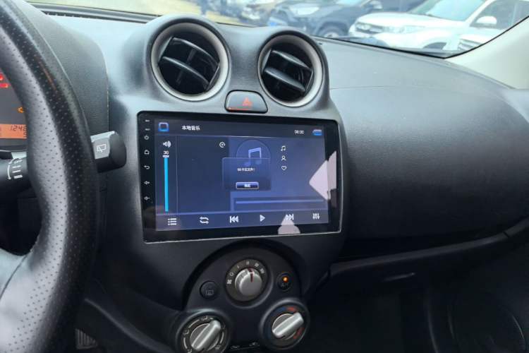 Used Nissan March 2010 1.5L Automatic Easy-Style Version Audio And AC Panel