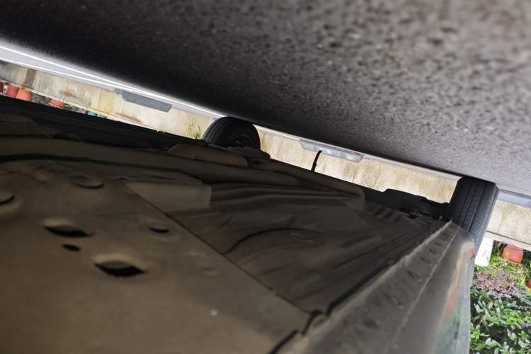 Used Nissan March 2010 1.5L Automatic Easy-Style Version Chassis Front Right
