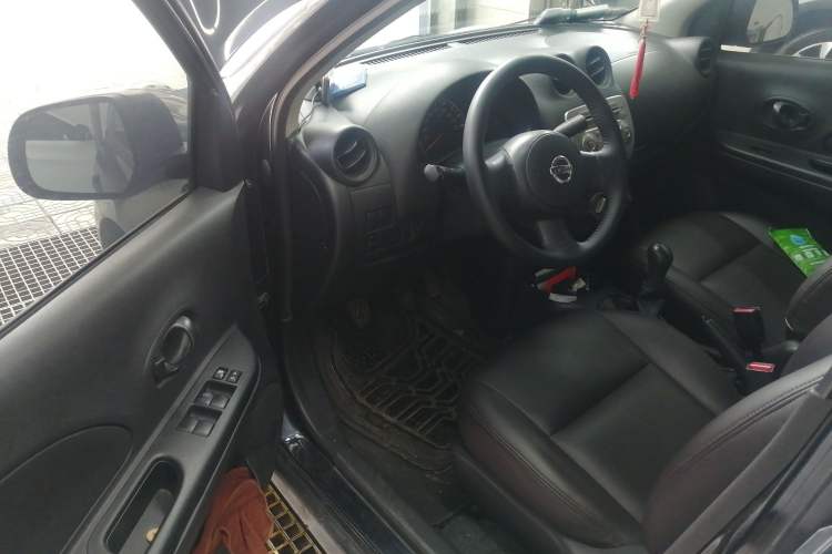 Used Nissan March 2010 1.5L Manual Easi-Style Edition Driver Seat