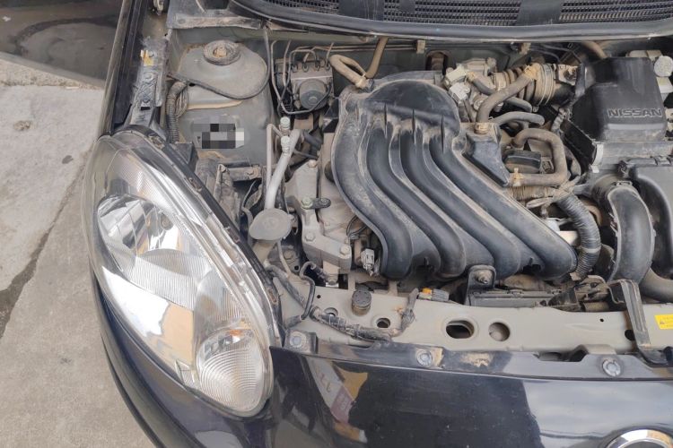 Used Nissan March 2010 1.5L Manual E-Xuan Edition Engine Bay Right