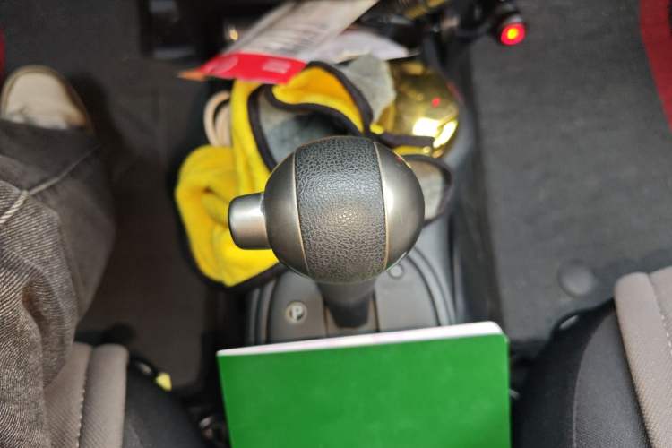 Used Nissan March 2010 1.5L Automatic Easy-Style Version Gear Lever