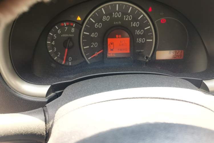 Used Nissan March 2010 1.5L Manual E-Xuan Edition Instrument Cluster