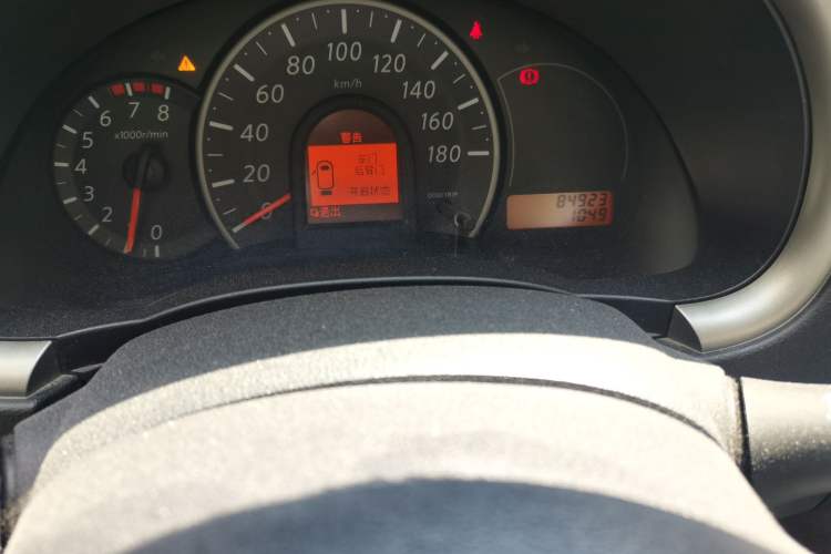 Used Nissan March 2010 1.5L Manual E-Xuan Edition Odometer Close Up