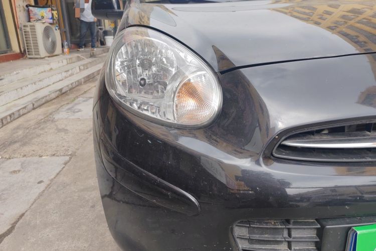 Used Nissan March 2010 1.5L Manual E-Xuan Edition Right Front Headlight