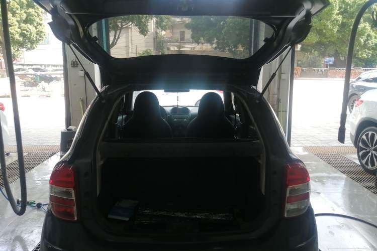 Used Nissan March 2010 1.5L Manual Easi-Style Edition Trunk