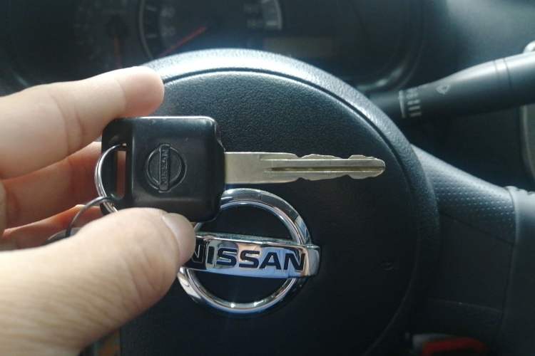 Used Nissan March 2010 1.5L Manual Easi-Style Edition Vehicle Key