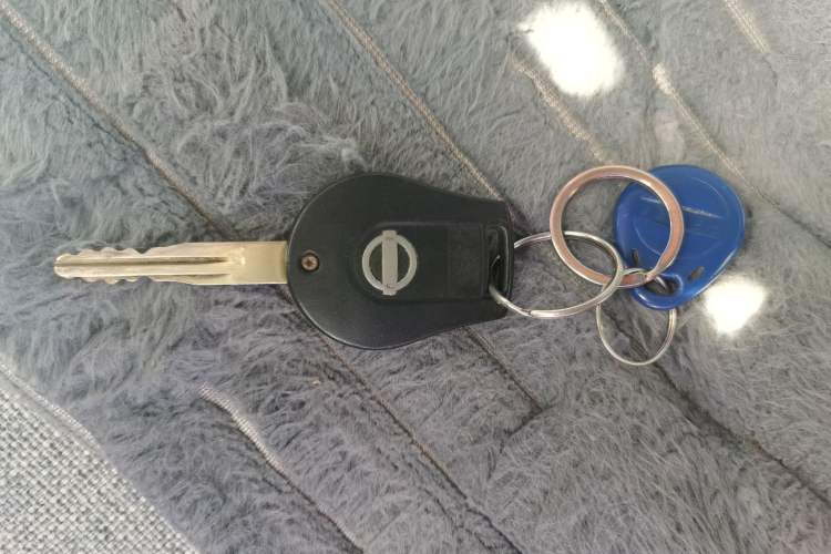 Used Nissan March 2010 1.5L Manual E-Xuan Edition Vehicle Key