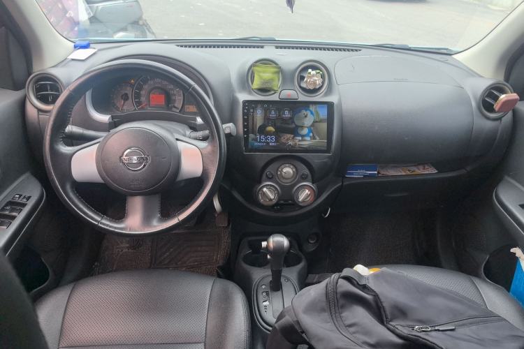 Used Nissan March 2010 1.5L Automatic Easy-Style Version Center Console