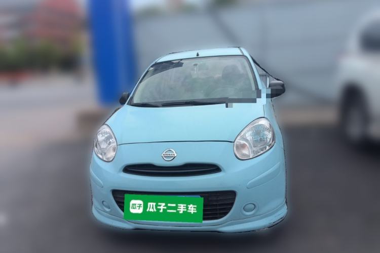 Used Nissan March 2010 1.5L Automatic Easy-Style Version Front