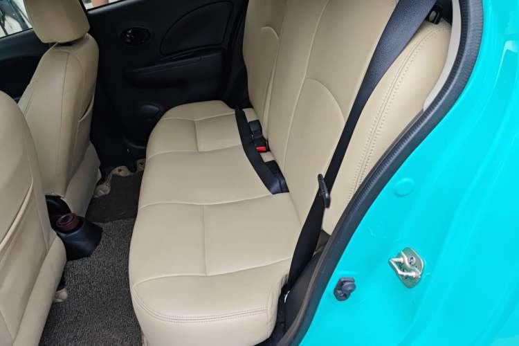 Used Nissan March 2010 1.5L Automatic Easy-Drive Version Left Rear Seat