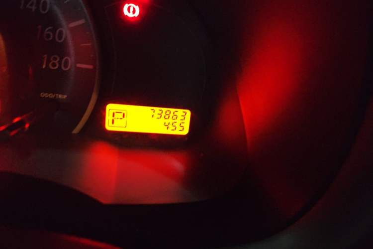 Used Nissan March 2010 1.5L Automatic Easy-Drive Version Odometer Close Up