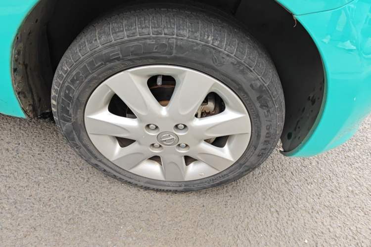Used Nissan March 2010 1.5L Automatic Easy-Drive Version Right Front Wheel Hub