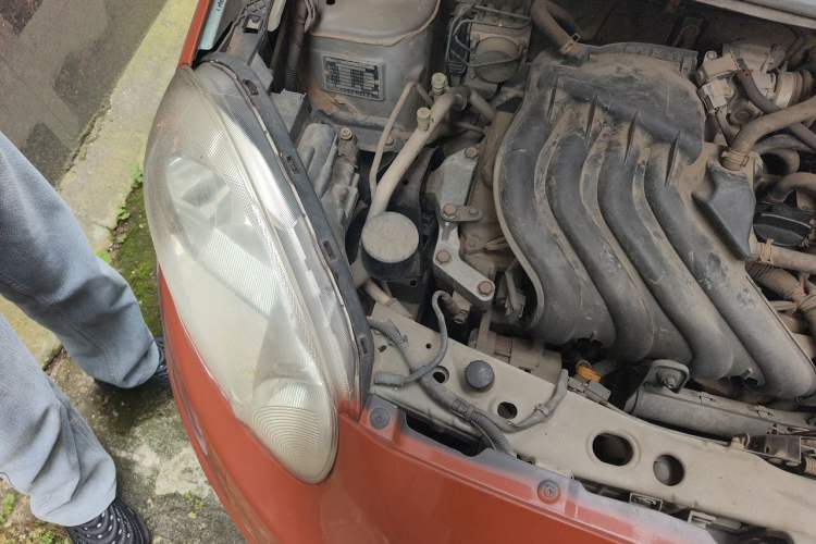 Used Nissan March 2010 1.5L Automatic Easy-Style Version Engine Bay Right