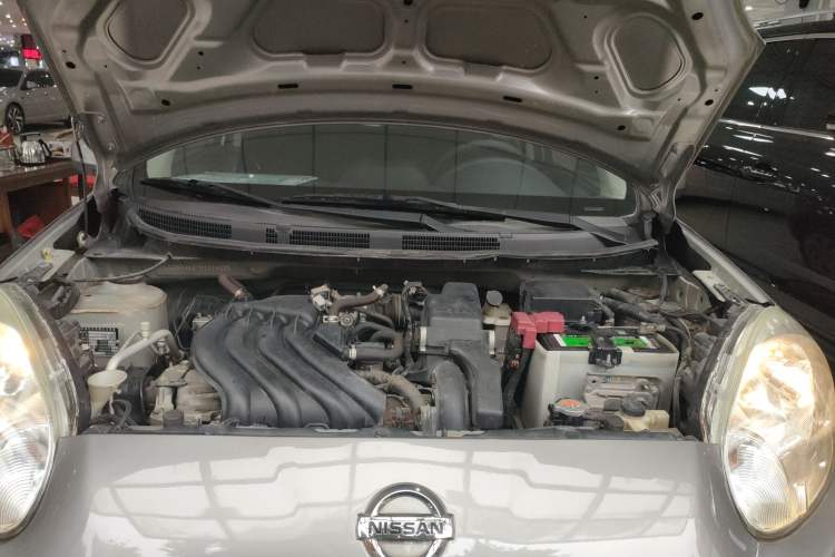 Used Nissan March 2010 1.5L Automatic Easy-Style Version Engine Bay
