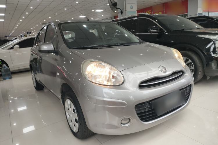 Used Nissan March 2010 1.5L Automatic Easy-Style Version Exterior 2