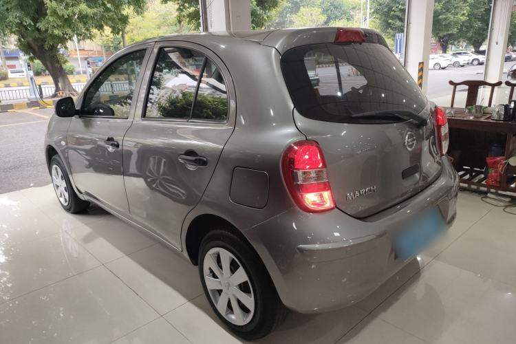 Used Nissan March 2010 1.5L Automatic Easy-Style Version Exterior 3