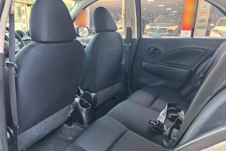 Used Nissan March 2010 1.5L Automatic Easy-Style Version Interior 3