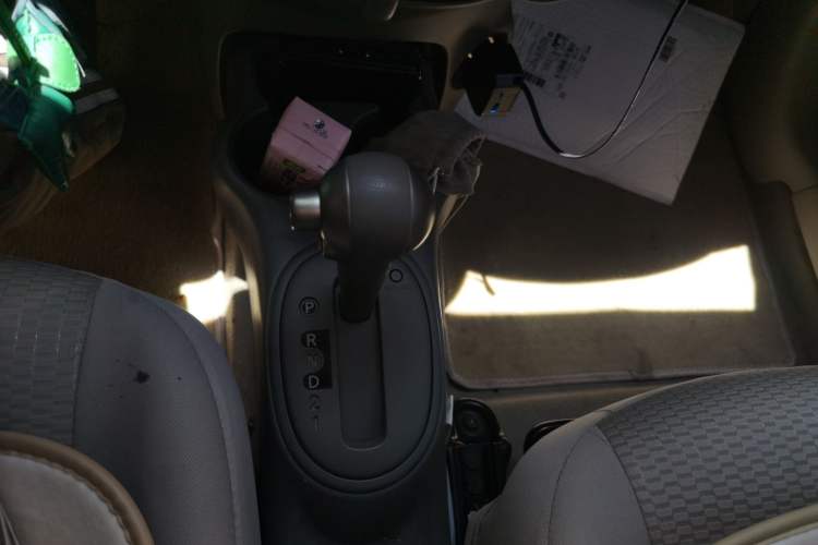 Used Nissan March 2010 1.5L Automatic Easy-Style Version Gear Lever